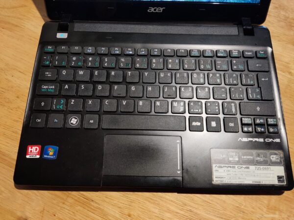 Мини лаптоп Acer Aspire One 725 - 11.6"